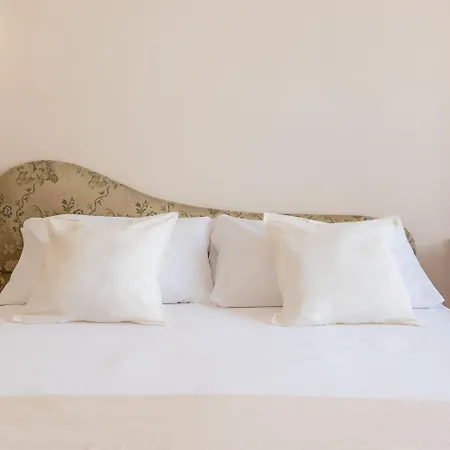 Maiorani Family Nel Centro Di Napoli