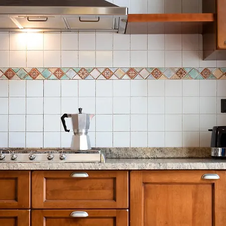 Maiorani Family Nel Centro Di Appartamento Napoli