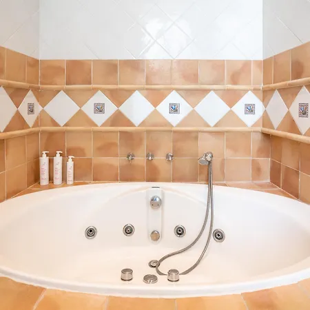 Maiorani Family Nel Centro Di *